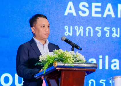 鸿威会展集团董事长王照云在2024鸿威·泰国博览会上