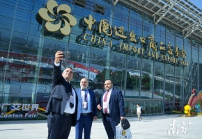 关税战下，“中国第一展”为何人气爆棚？