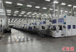 中国光伏产业跃迁：从世界工厂到全球技术枢纽